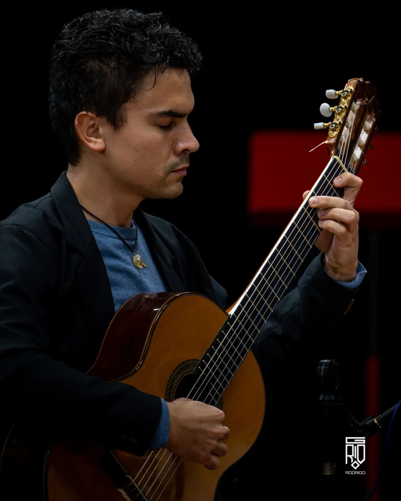 Enoc - Instructor de guitarra